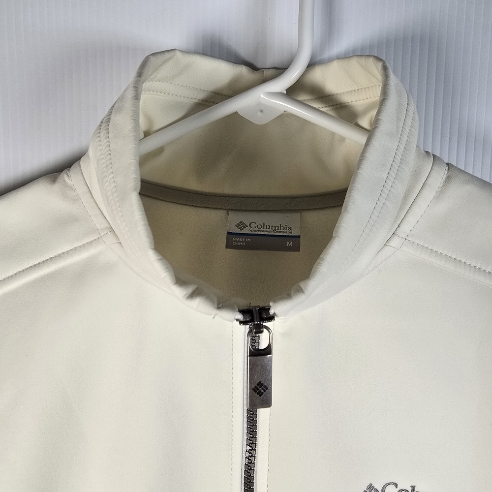 Columbia Women's Kruser Ridge Soft Shell Jacket Off White Size M Like New - Picture 3 of 13